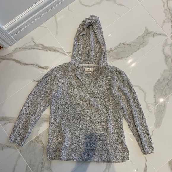 Aritzia Sweaters - Aritzia TNA knit pullover SIZE XS